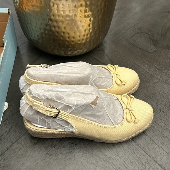 LifeStride Keepsake Espadrille Wedge Sandal - Picture 5 of 6